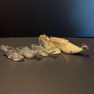 Vintage Shoe-Shaped Empty Perfume Bottles – Assorted Clear Glass & Plastic Novelty Styles (Set of 5)