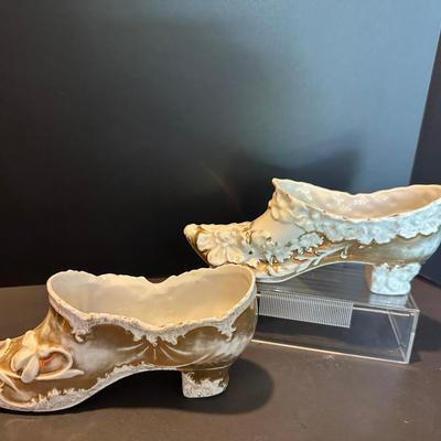 Ornate Cream & Gold Ceramic Shoe Planters – Set of 2