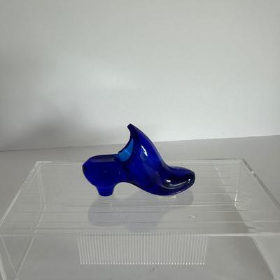 Vintage Cobalt Blue Glass Shoe Figurine – Miniature Slipper Collectible