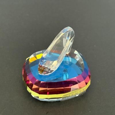 Disney Showcase Collection Crystal Cinderella Slipper Figurine 