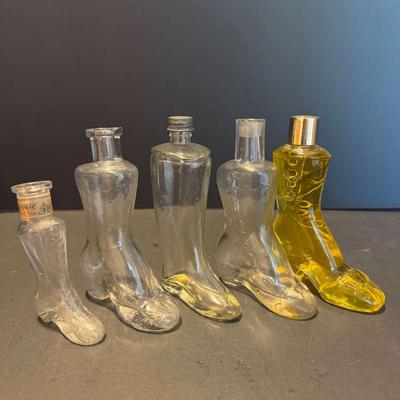 Vintage Boot-Shaped Perfume Bottles – Clear Glass Novelty Collectibles (Set of 5)