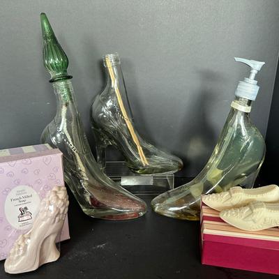 Decorative High Heel Glass Pump Dispensers + French Milled Shoe Soaps – Lot of 5