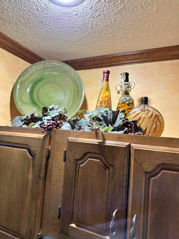 Sale Photo Thumbnail #68