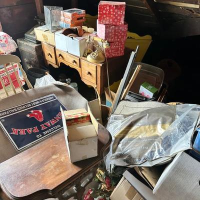 Estate sale photo