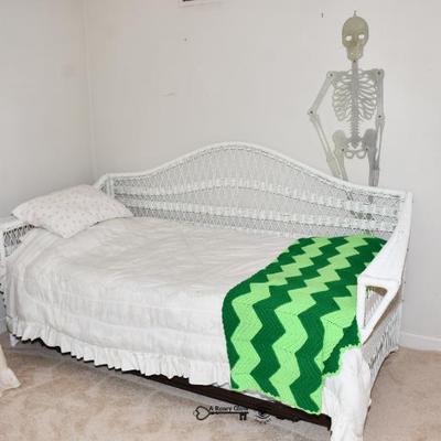8 bedroom d 13)