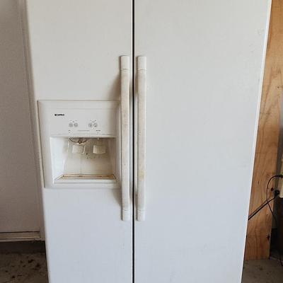 Kenmore Refrigerator 