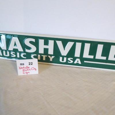 Metal sign Nashville Music City
