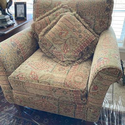 Pier 1 Chair