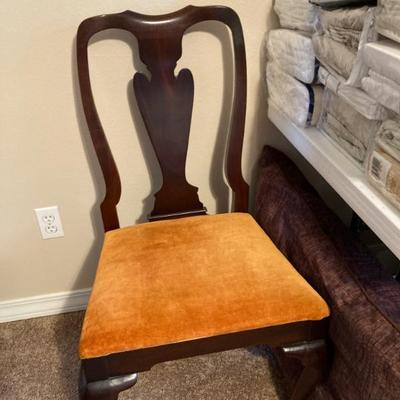Sale Photo Thumbnail #64: Vintage Chair