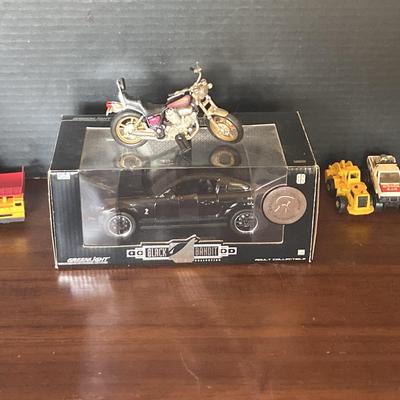 Greenlight Black Bandit Green Machine And 19 Matchbox Toy Cars