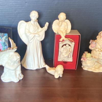 Lenox Santa And Manger Ornament/Ceramic Angels