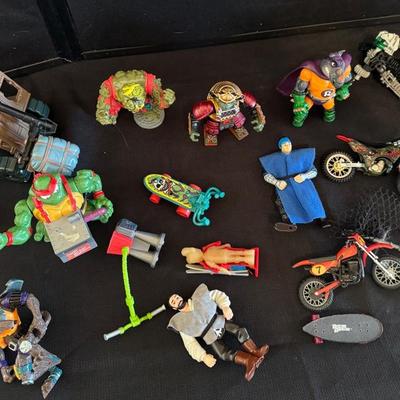 Vintage Teenage Mutant Ninja Turtle Action Figures!