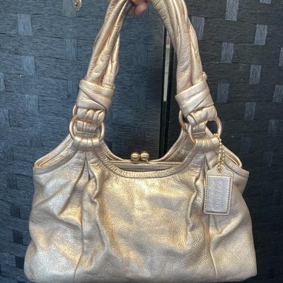 Metallic Champagne Coach Bag - No. L0893 - 13468
