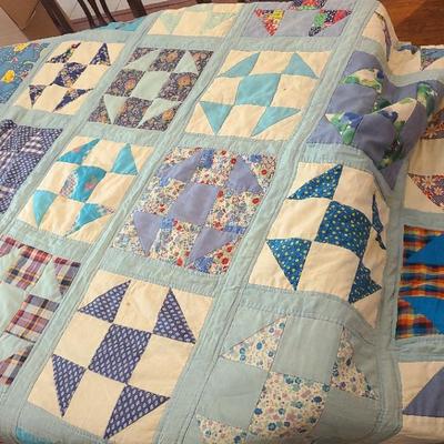 Antique Blue and White Quilt, ~112"x 68" (Fairly tattered, needs repairs)