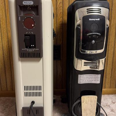 Pair Of Space Heaters 
