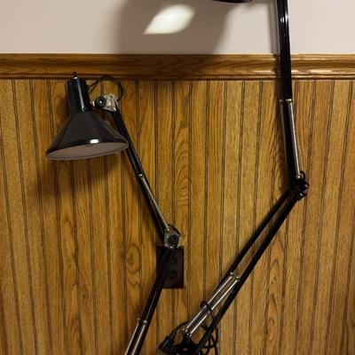Work Bench Light & Magnifier 