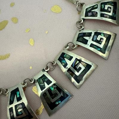 Sale Photo Thumbnail #375