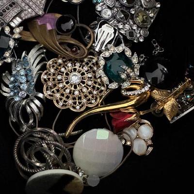 Sale Photo Thumbnail #381