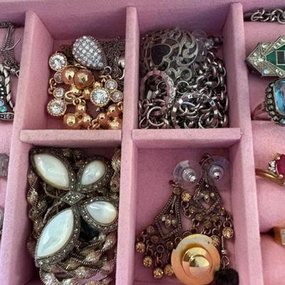 Sale Photo Thumbnail #370