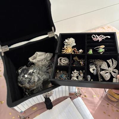 Sale Photo Thumbnail #495