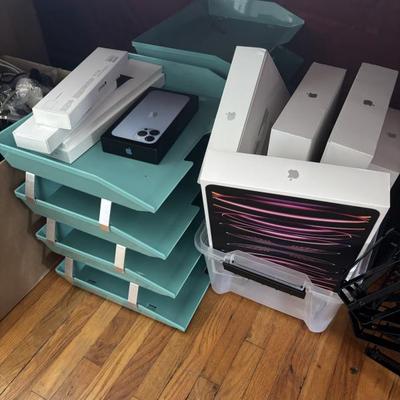 Sale Photo Thumbnail #319