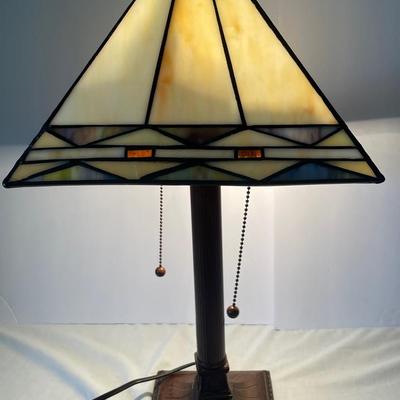 Tiffany Style Lamp 