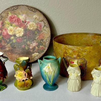 Assortment Of Flower Vases with Hat Box Included