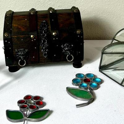 Vintage Wooden Jewelry Box & Glass Art