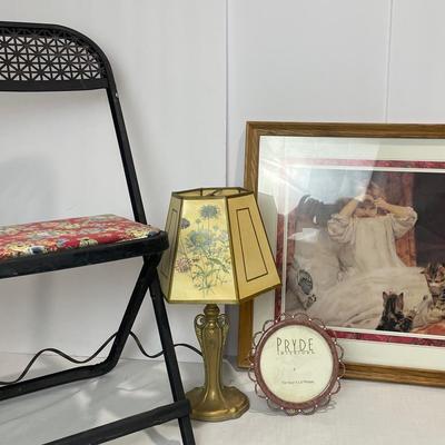 Vintage 50’s Child’s Folding Chair With Wildflower Lucite Lamp And Print