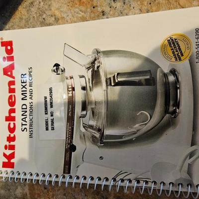 Sale Photo Thumbnail #14: Kitchen Aid Mixer