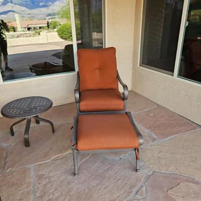 Excellent Set Of Swivel heavy Duty Patio Chairs With Ottoman & Side Table