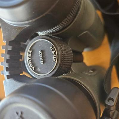 Vortex Viper HD 8X42 Binoculars