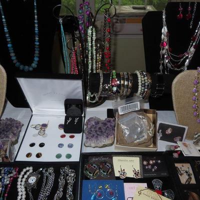 Sale Photo Thumbnail #40