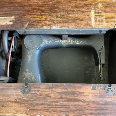 Singer Sewing Machine and Table