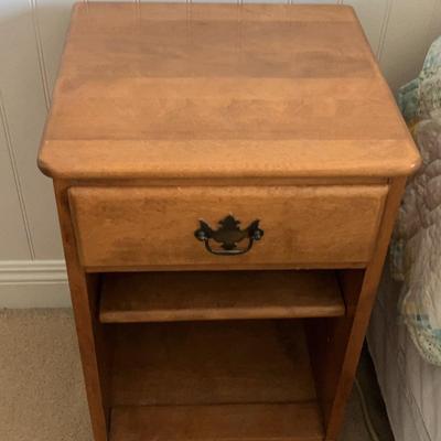 Nightstand 