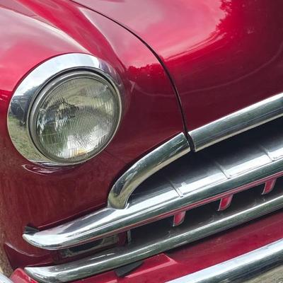 1949 Silver Pontiac Streak Candy Apple paint job 