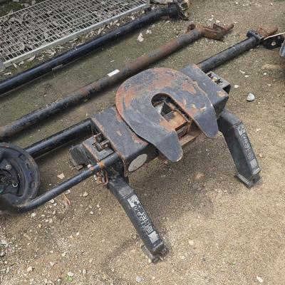 Fifth Wheel hitch