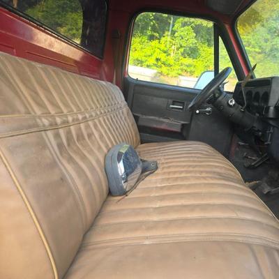 84’ Square body cab and chassis parts truck. 