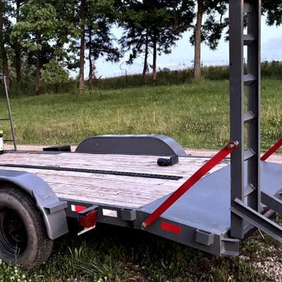 1989 Gooseneck flat deck 16 foot