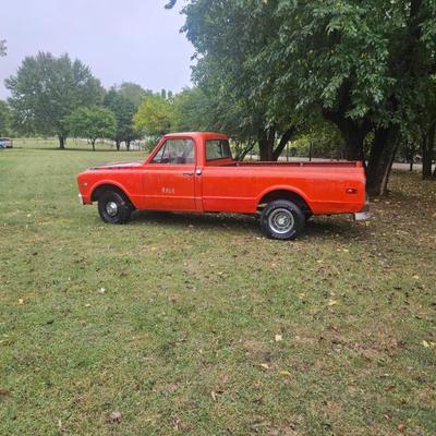 1968 C10 orange long bed, road  ready and worthy. New Goodrich motor 2000-2500 miles