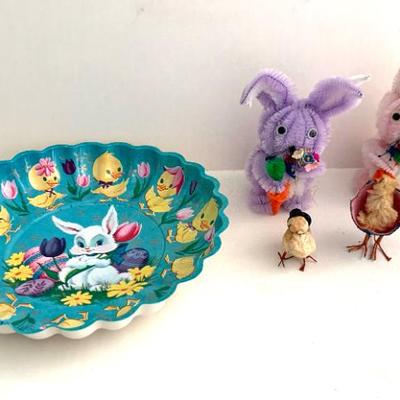 Vtg. Easter