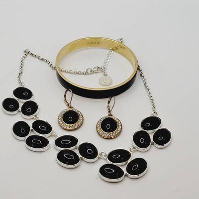 Liz Claiborne J Crew Monet Dramatic Black Jewelry 