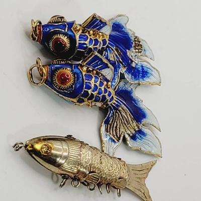 3pc Articulated Fish Pendants Enamel And Metal
