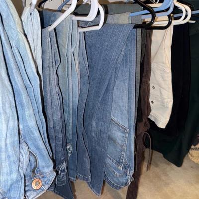 Sale Photo Thumbnail #154