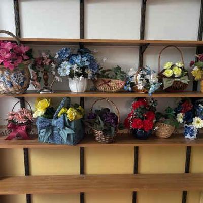 https://ctbids.com/estate-sale/36523
