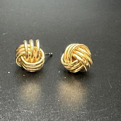 14k gold earrings