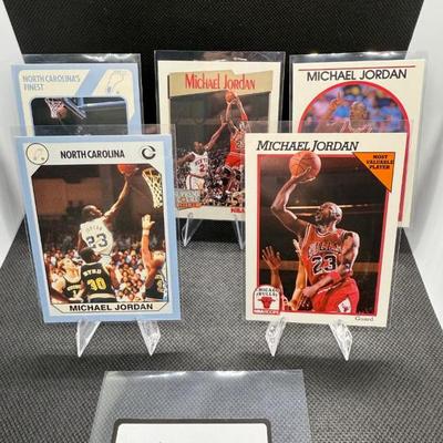Michael Jordan Basketball Card Lot (5) Cards