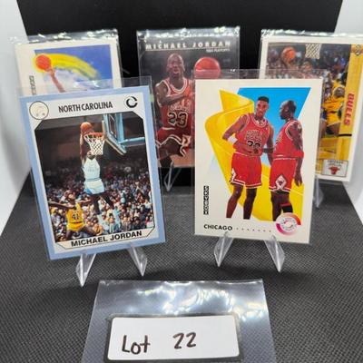 Michael Jordan Basketball Card Lot (5) Cards