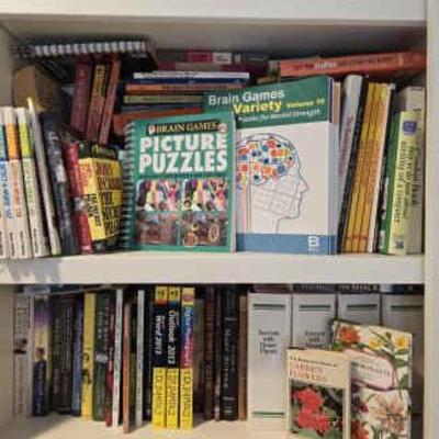 Pc213 hardback book mystery lot