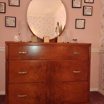 Pc145 vintage dresser